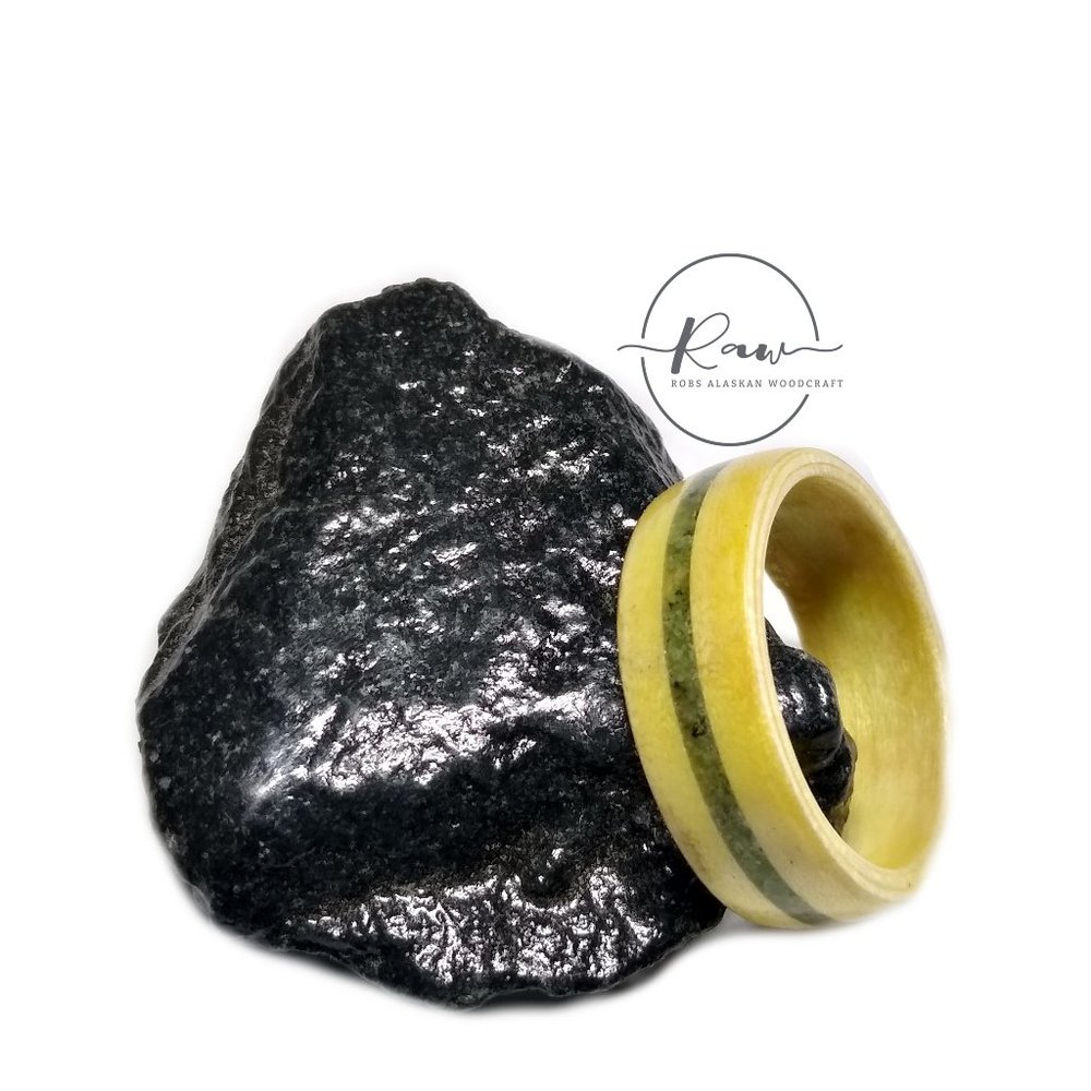 Sycamore and Raw Emerald Bentwood Ring